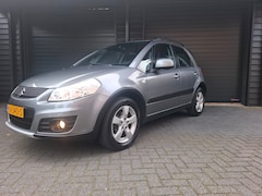 Suzuki SX4 - 1.6 Exclusive climat trekhaak nwe APK