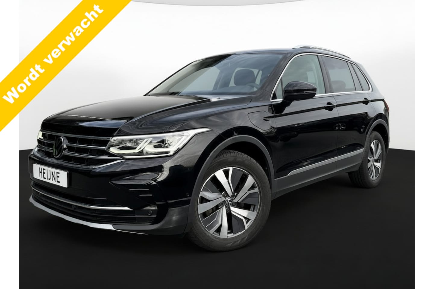 Volkswagen Tiguan - 1.4TSI eHybrid 245PK DSG ELEGANCE LEDER/CAMERA/IQ-LIGHT/HEAD-UP/TREKHAAK - AutoWereld.nl
