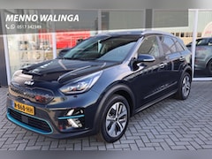 Kia e-Niro - DynamicPlusLine 64 kWh|Schuif-kanteldak|Stoelverwarming|Camera|Clima|Cruise|Telefoon