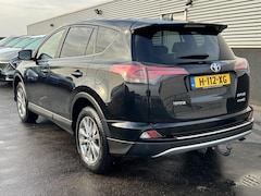 Toyota RAV4 - 2.5 Hybrid AWD Executive Trekhaak, Navigatie, Lederen bekleding, Dodehoekdetectie, 360" Ca