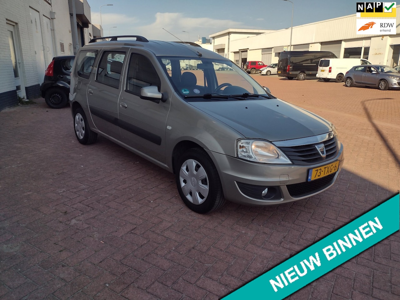 Dacia Logan MCV - 1.6 MPI Lauréate MOOIE AUTO BEL 0619590613 AIRCO 5 DRS APK 25-04-2027 - AutoWereld.nl