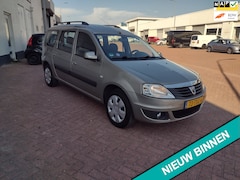 Dacia Logan MCV - 1.6 MPI Lauréate MOOIE AUTO BEL 0619590613 AIRCO 5 DRS APK 25-04-2027