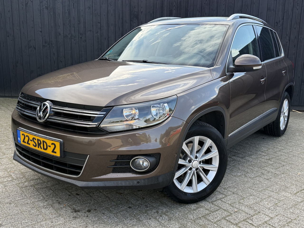 Volkswagen Tiguan - 1.4 TSI Sport&Style - AutoWereld.nl