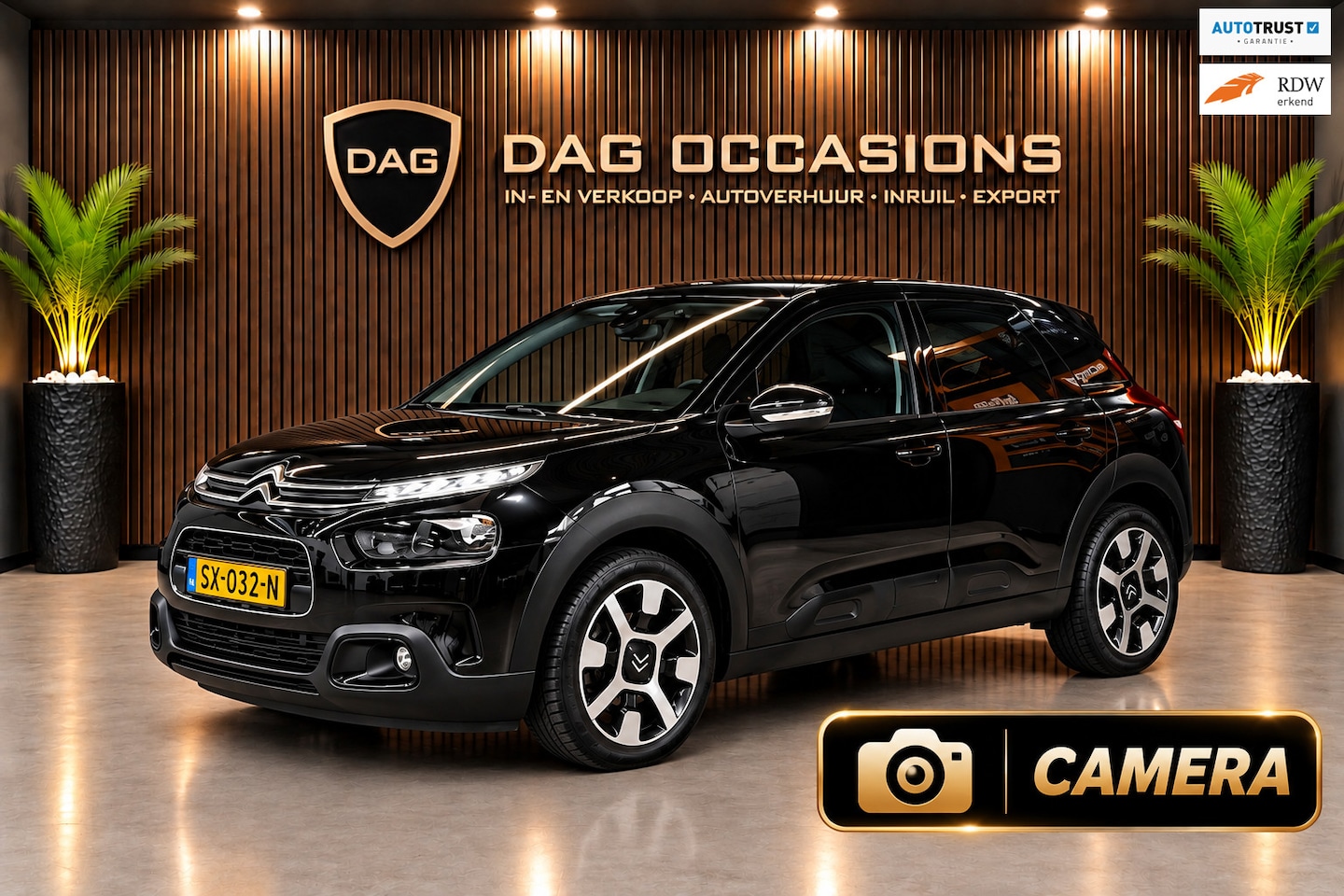 Citroën C4 Cactus - Shine 110PK | CAMERA | PANO | NAVI - AutoWereld.nl