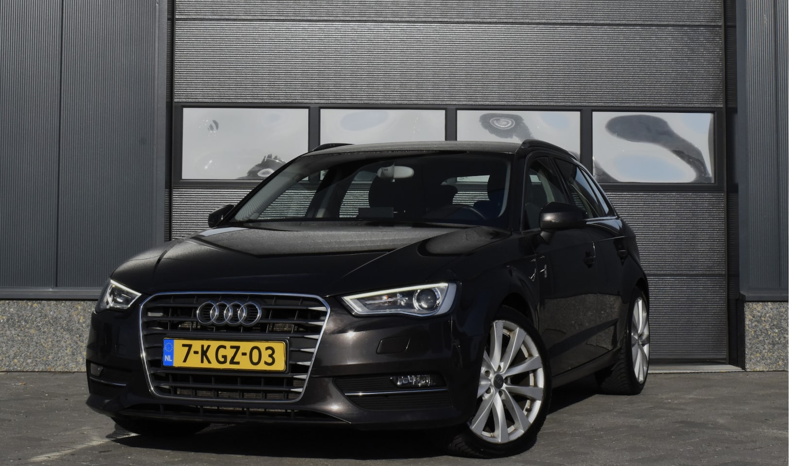 Audi A3 Sportback - 1.6 TDI Ambition Pro Line plus Clima - Cruise - Navi - AutoWereld.nl