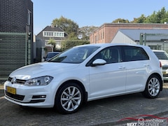 Volkswagen Golf - 1.4 TSI ACT Highline Carplay / Camera