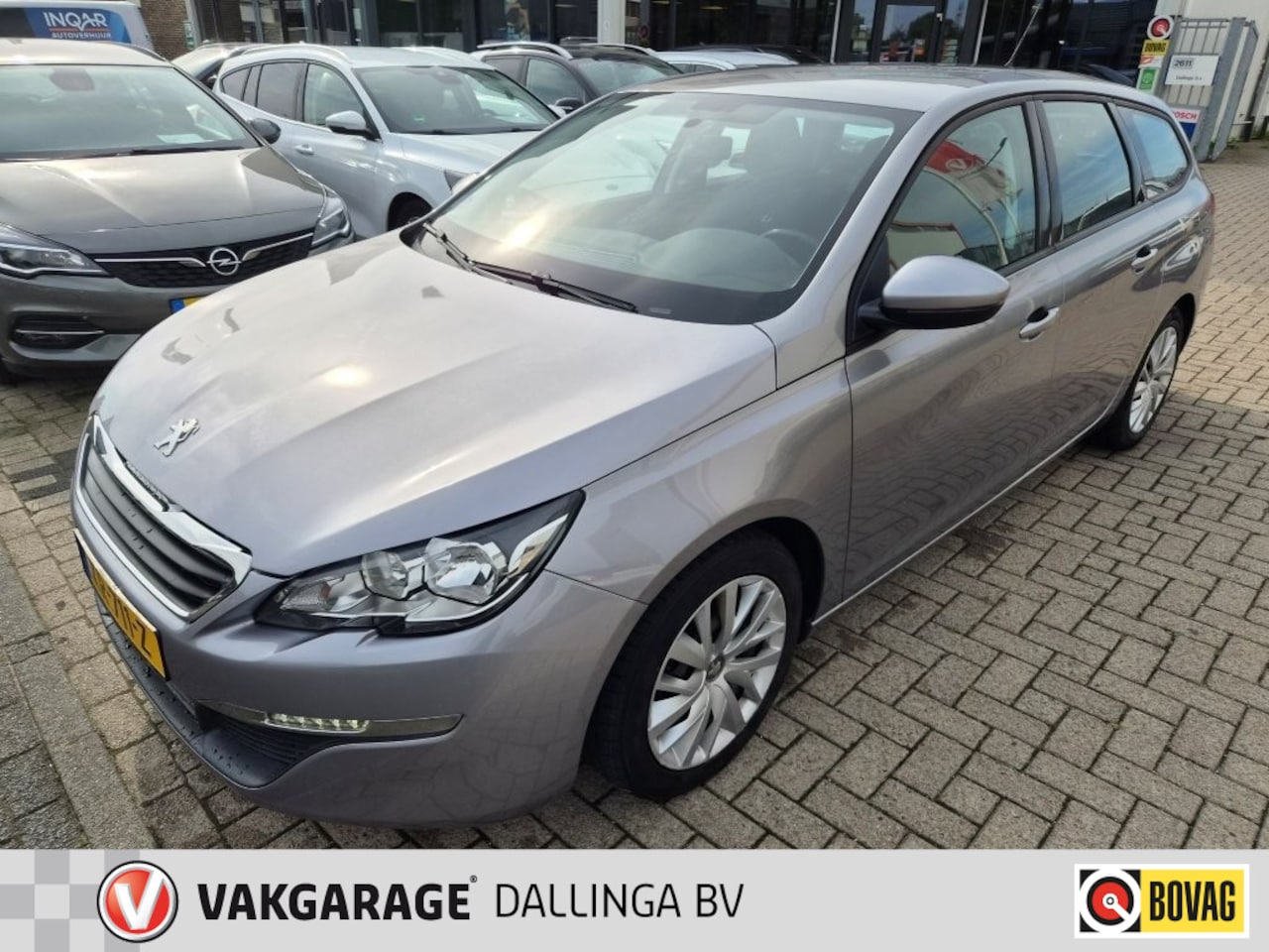 Peugeot 308 SW - 1.2 PureT.Blue Lease - AutoWereld.nl