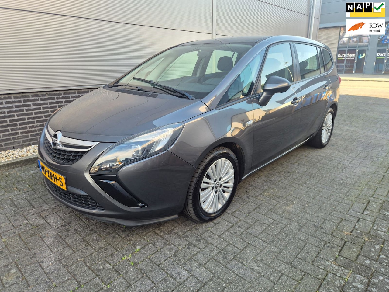 Opel Zafira Tourer - 1.4 Business Edition - nap - apk 23-9-2027 - AutoWereld.nl
