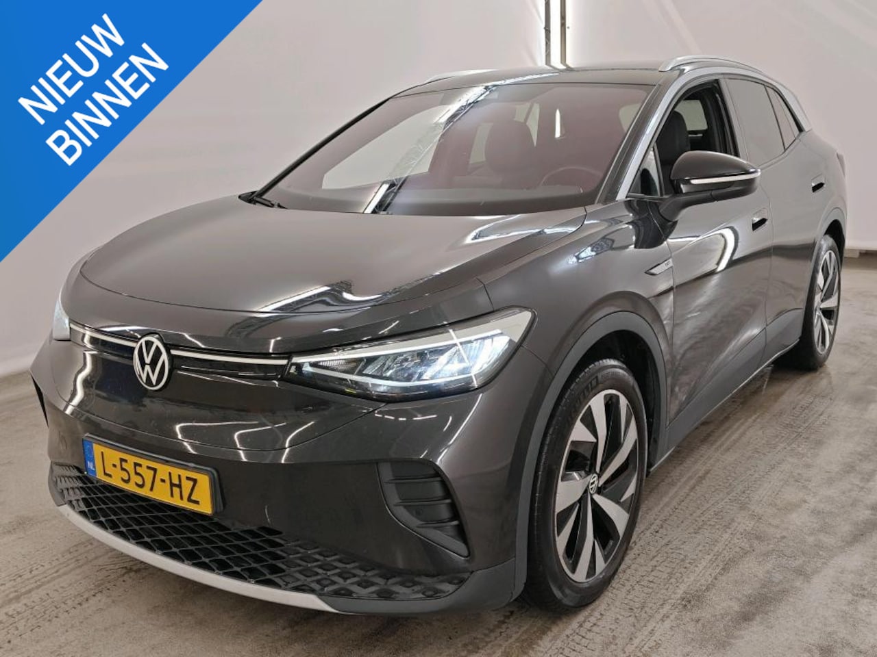 Volkswagen ID.4 - FIRST 77 kWh (89% SOH) I TREKHAAK I P-CAMERA I STOELVERWARMING I WARMTEPOMP - AutoWereld.nl