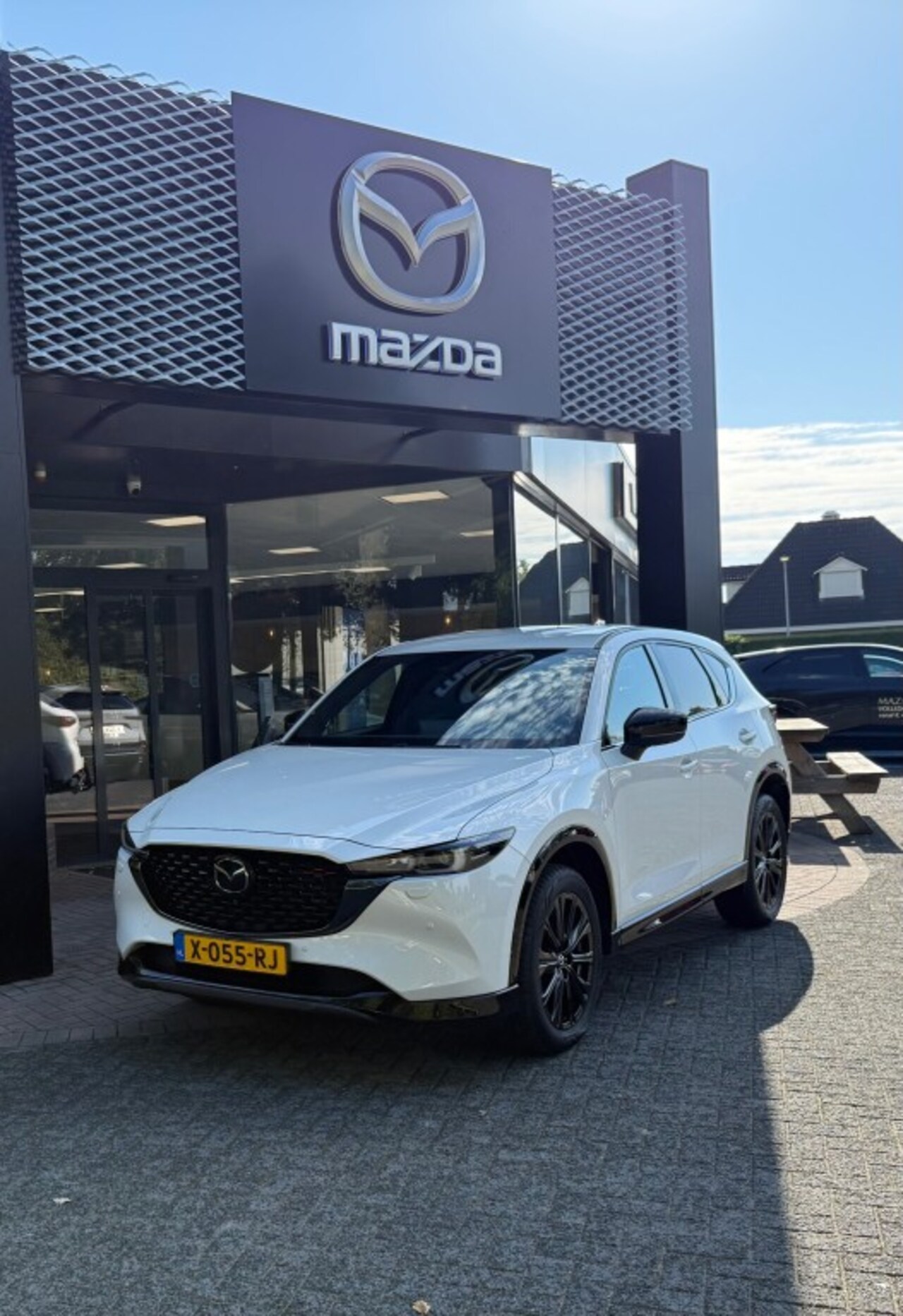 Mazda CX-5 - E-SKYACTIV-G 2.0 165  6AT M HYBRID HOMURA / Leer Pakket - AutoWereld.nl