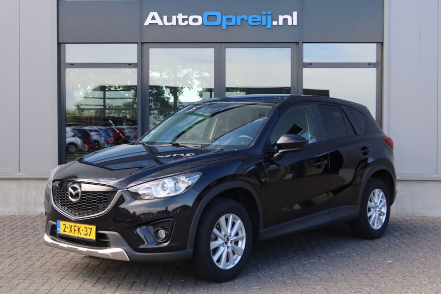 Mazda CX-5 - 2.0 TS+ 2WD 165pk 2WD NAVI, Stoelverwarming, Trekhaak (1800kg) - AutoWereld.nl