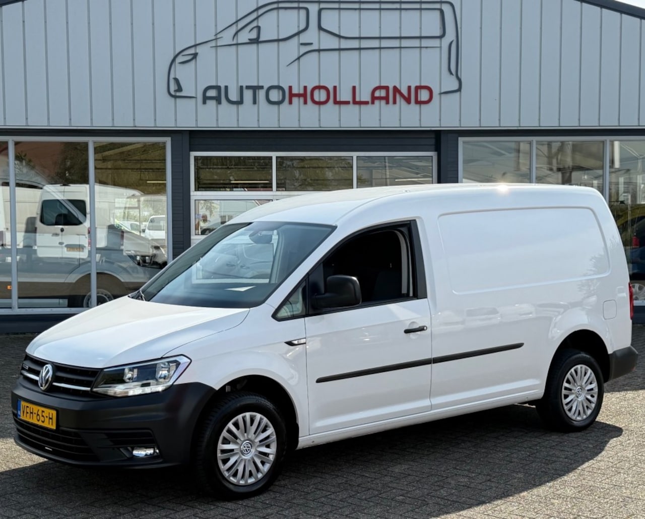 Volkswagen Caddy Maxi - 1.4 TGI ECOFUEL 81KW 110PK L2H1 MAXI EURO 6 / AIRCO/ CRUISE CONTROL/ PARKEERSENSOREN/ 100% - AutoWereld.nl