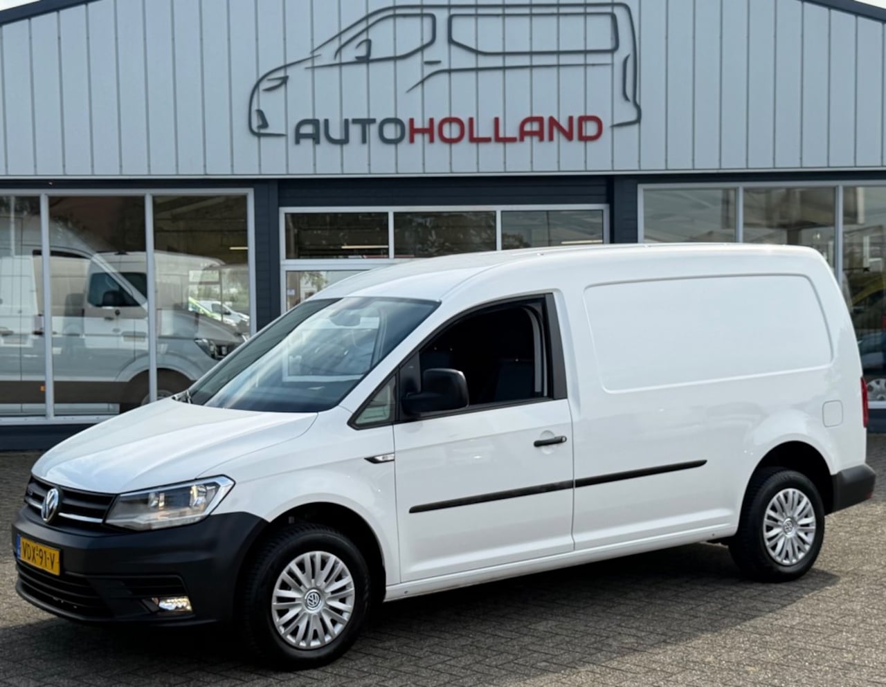 Volkswagen Caddy Maxi - 1.4 TGI ECOFUEL 81KW 110PK L2H1 MAXI EURO 6 / AIRCO/ CRUISE CONTROL/ PARKEERSENSOREN/ 100% - AutoWereld.nl