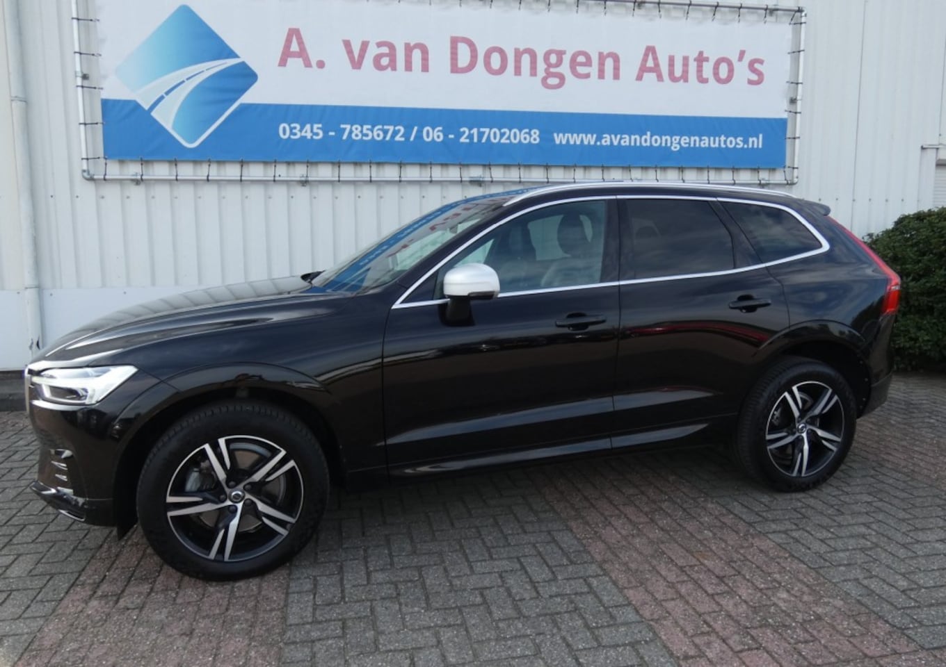 Volvo XC60 - 2.0 T5 R-DESIGN Automaat,Polestar,Camera,Pano,Luchtv, - AutoWereld.nl