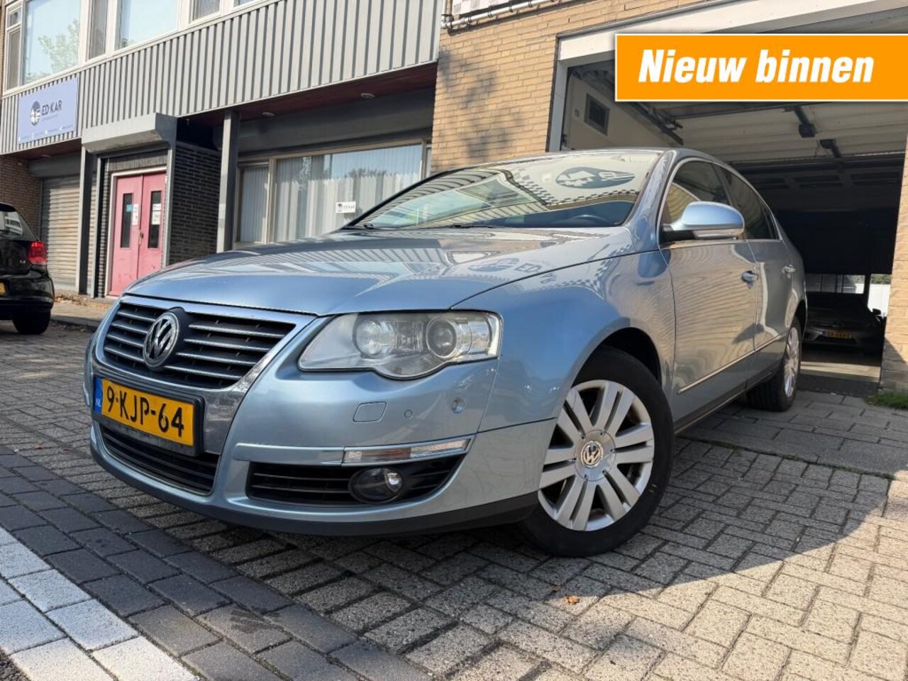 Volkswagen Passat - 2.0 FSI Highline Business 4M NETTE AUTO RIJDT GOED APK 6-2027 - AutoWereld.nl