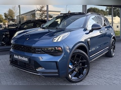 Lynk & Co 01 - Zwart Optiek / Pano / Garantie / Camera 1.5