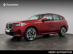 BMW X3 - 30e xDrive M-Sport Pro | Trekhaak | Panoramadak | Driving Assistant Plus | Harman Kardon |