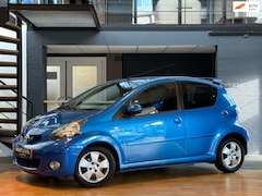 Toyota Aygo - 1.0-12V Dynamic Blue Automaat