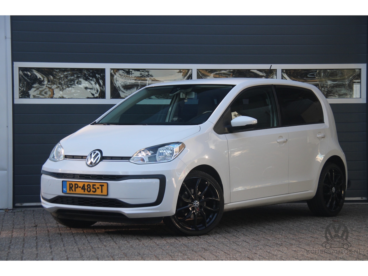 Volkswagen Up! - 1.0 BMT move up! | LM 17'' | Org. NL | - AutoWereld.nl