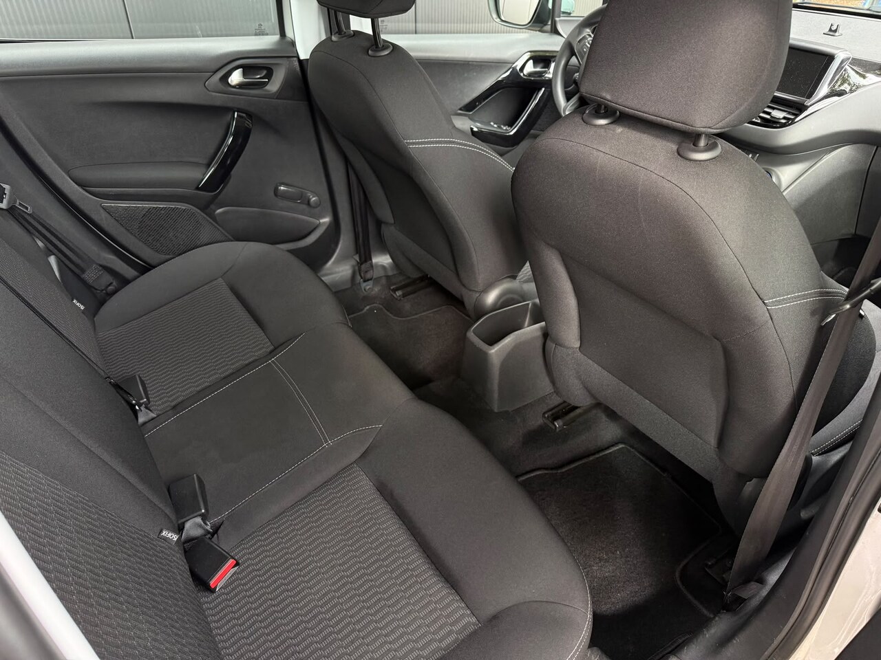 Peugeot 208 - 1.2 PureTech Allure VTI