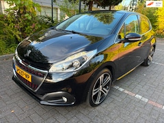 Peugeot 208 - 1.2 PureTech GT-line / Camera / Navi / 5-drs