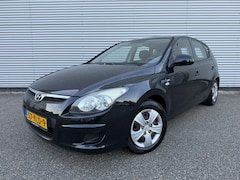 Hyundai i30 - 1.4i Blue Act. Cool NAP Airco 5-Deurs C.D.V. Elektrische ramen Goed OH