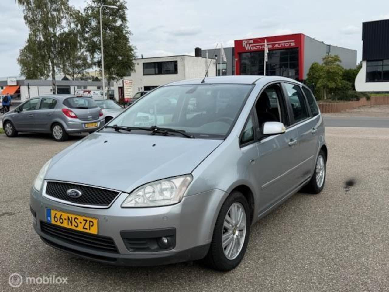 Ford Focus C-Max - 1.8-16V Ghia 1.8-16V Ghia - AutoWereld.nl