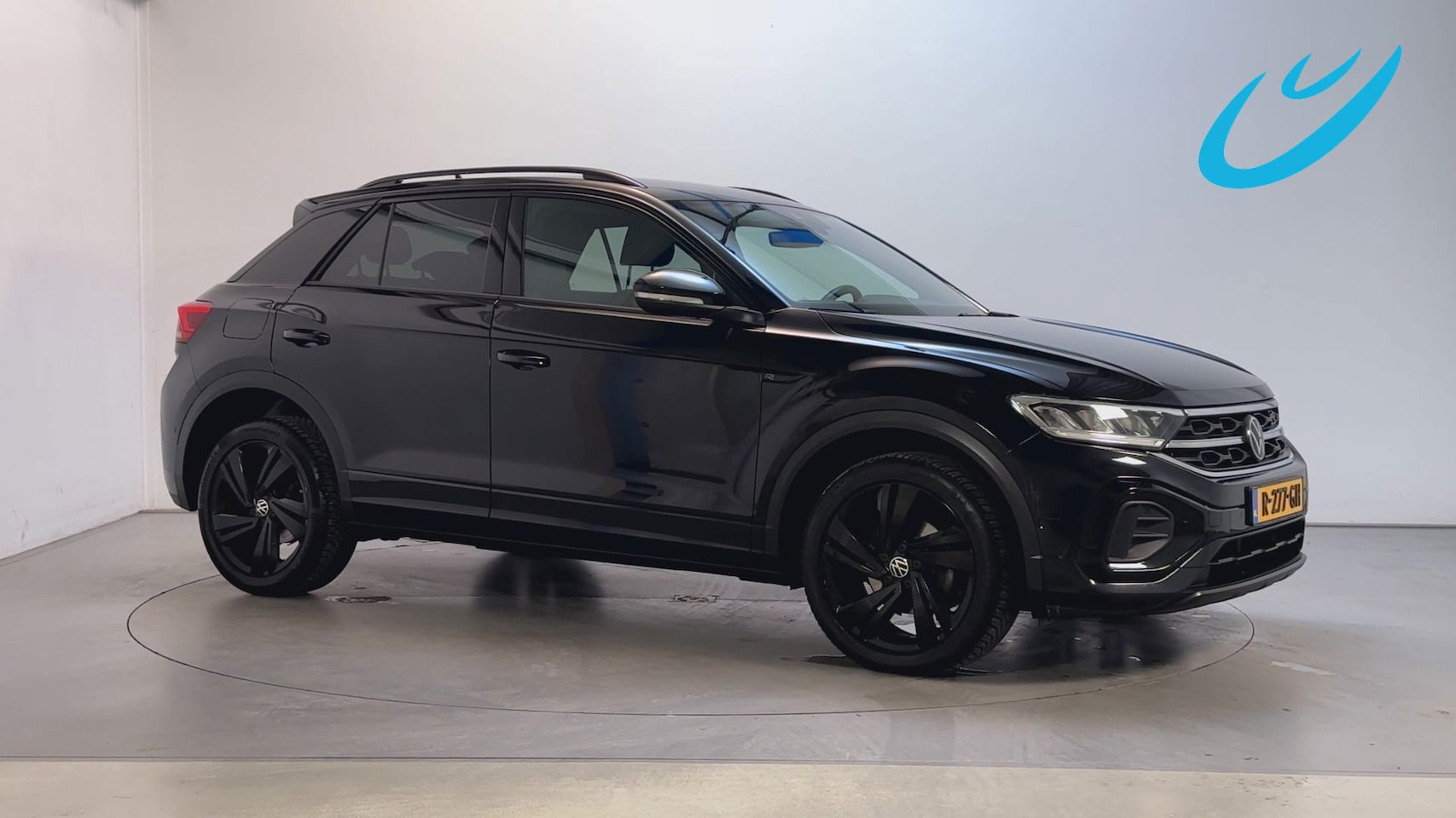 Volkswagen T-Roc - 1.5 TSI 150pk DSG R-Line Navigatie Parkeersensoren Alcantara DAB+ App-Connect - AutoWereld.nl