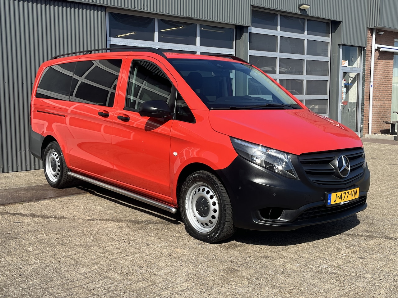 Mercedes-Benz Vito Tourer - 119 CDI 190pk 4x4 4 matic Lang 8 persoons BTW en BPM vrij 1e eigenaar Cruise controle Stan - AutoWereld.nl