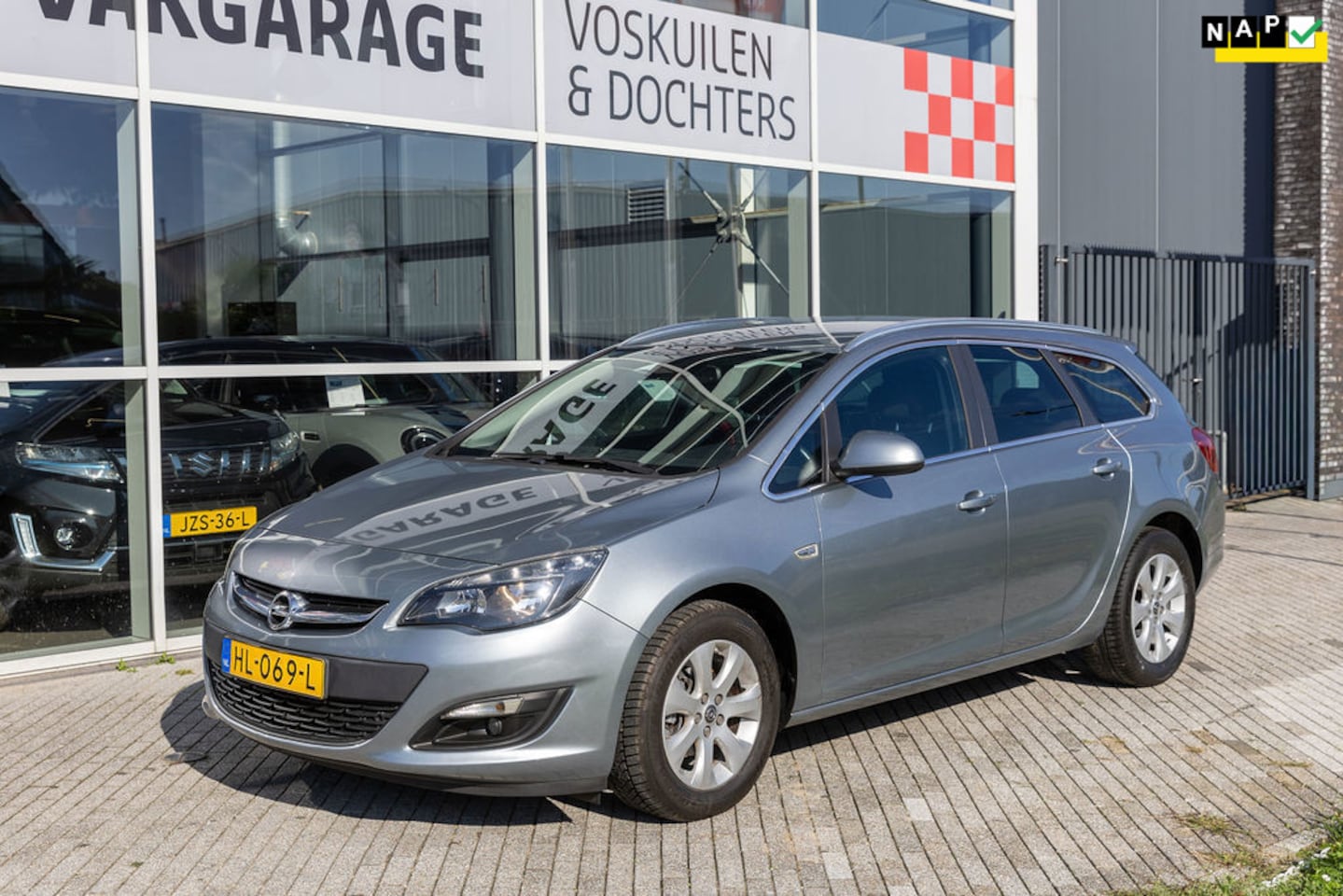 Opel Astra Sports Tourer - 1.4 Turbo Business 1.4 Turbo Business + - AutoWereld.nl