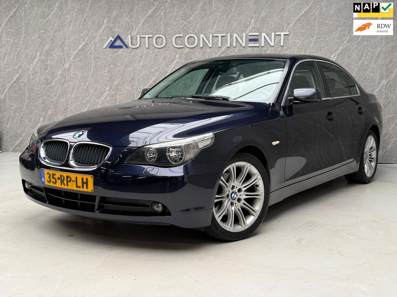 BMW 5-serie - 523i / NAP / Goed Onderhouden / APK - AutoWereld.nl