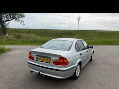 BMW 3-serie - 316i Executive