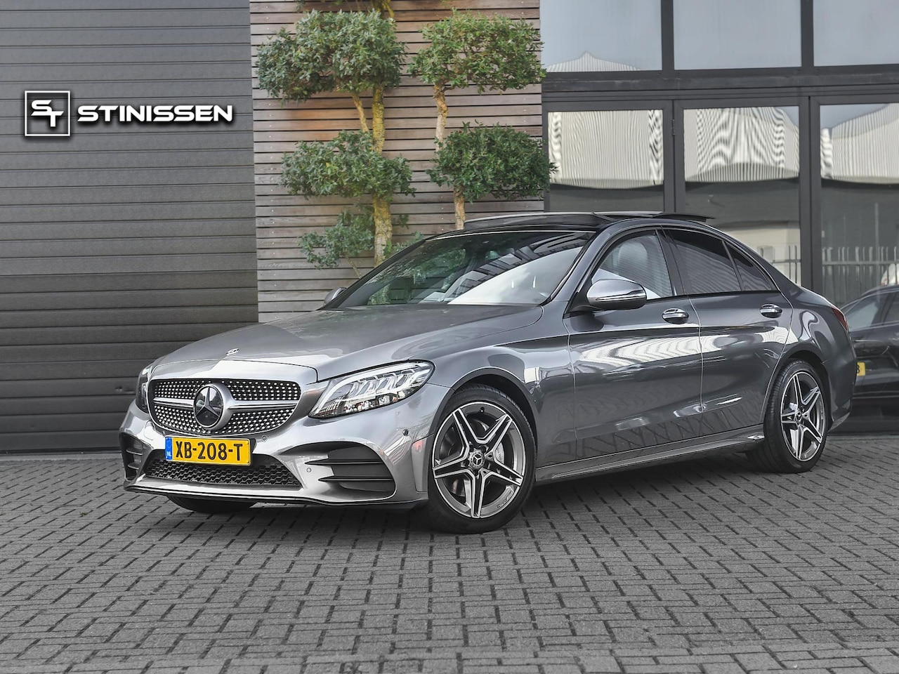 Mercedes-Benz C-klasse - 160 Business Solution AMG Panoramadak Digitaal display Alcantara Navi Carma - AutoWereld.nl