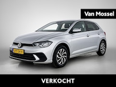 Volkswagen Polo - 1.0 TSI Life Edition | 95 PK | Sensoren | Stoelverwarming | Carplay / Android Auto
