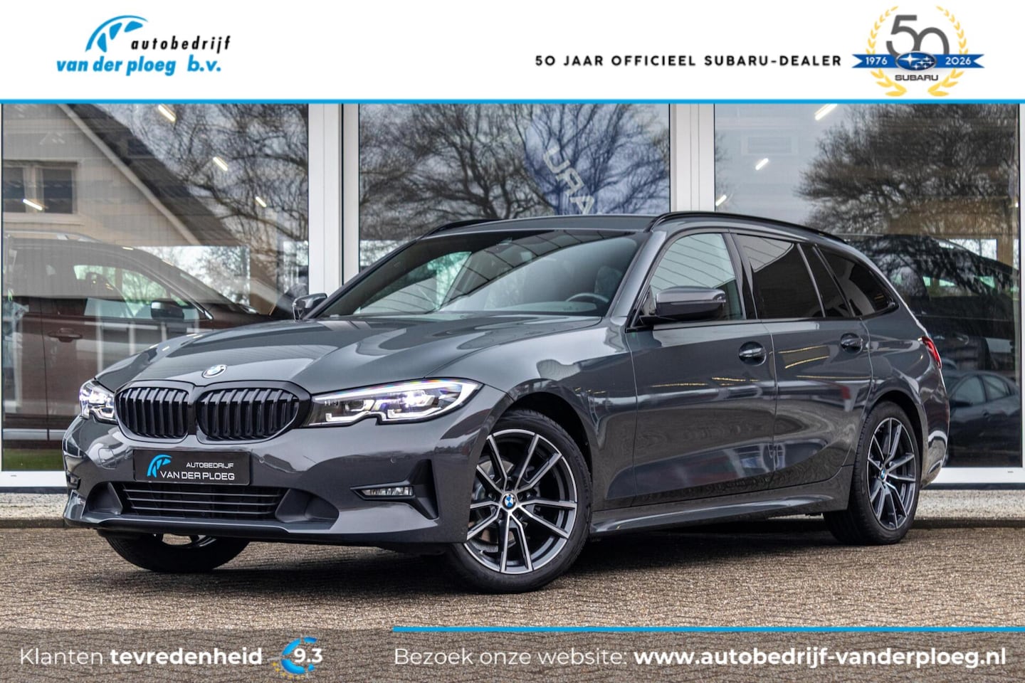 BMW 3-serie Touring - 318i Business Edition | Dravitgrau | Navigatie | Lederen bekleding | Sportstoelen | Apple - AutoWereld.nl