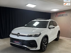 Volkswagen Tiguan - 1.5 eHybrid R-Line Edition 360/H&k/Pano