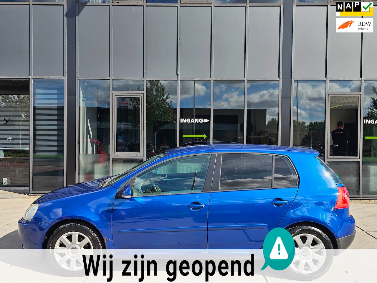 Volkswagen Golf - 1.6 FSI Sportline - Airco - Electr Ramen - - AutoWereld.nl