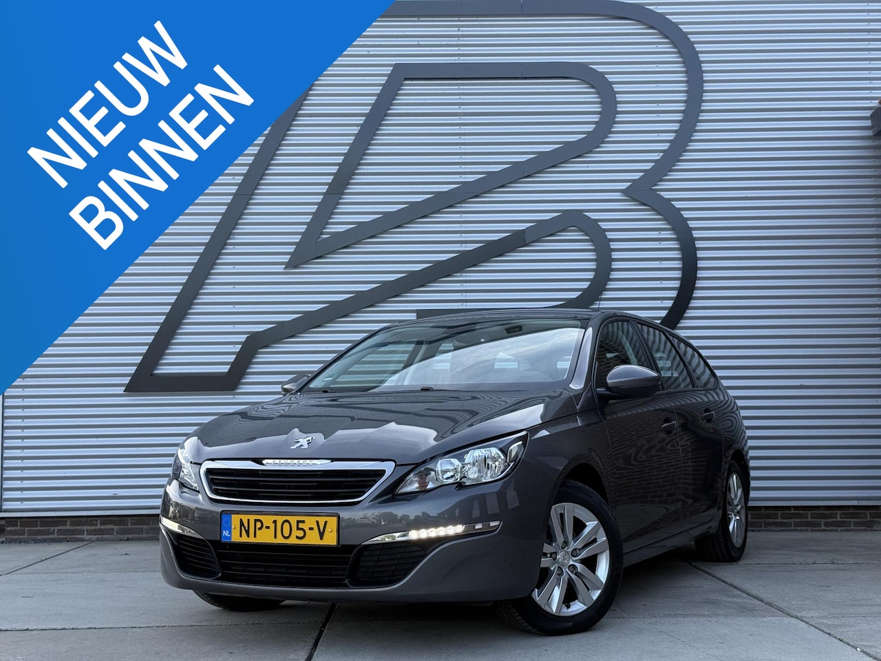 Peugeot 308 SW - 1.2 PureTech Style 2e Eigenaar|Clima|Cruise|Trekhaak|Navi|Elek ramen|Lm velgen|Nieuwe APK - AutoWereld.nl