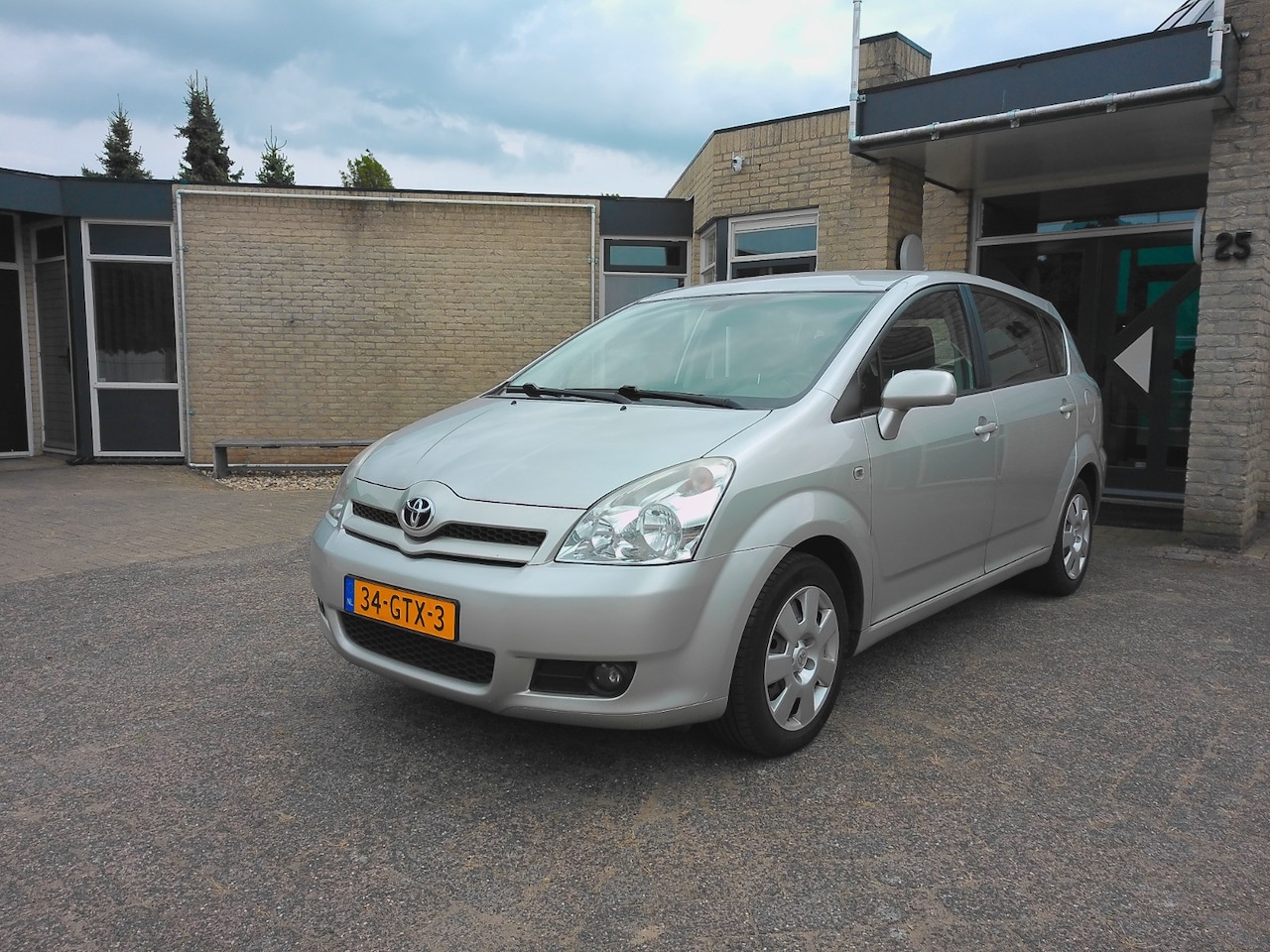 Toyota Verso - 1.8 VVT-i Terra 7p. Automaat - AutoWereld.nl