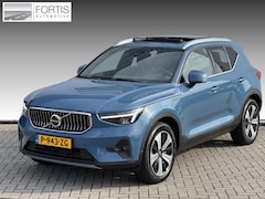 Volvo XC40 - 1.5 T4 Plug-in hybrid Ultimate Bright NL-AUTO | PANODAK | TREKHAAK | HARMAN KARDON