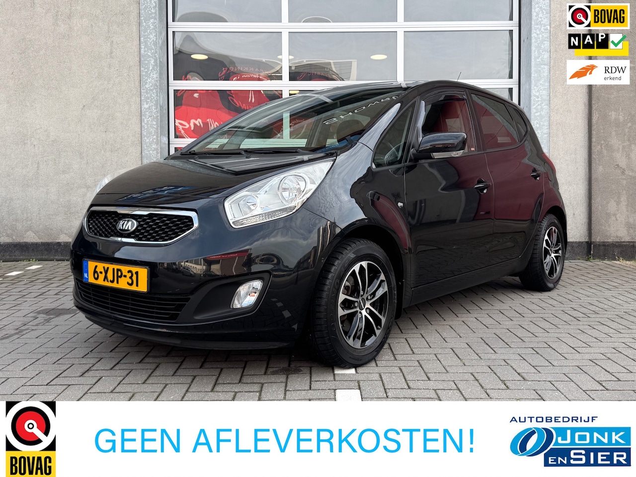 Kia Venga - 1.4 CVVT World Cup Edition|Panoramadak|Camera|Navi|4-seiz.banden|Climate control - AutoWereld.nl