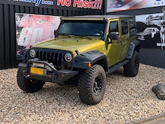 Jeep Wrangler Unlimited - 3.8 Sahara Fulldressed