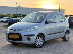 Hyundai i10 - 1.1 Dynamic Cool/ ZEER NETJES