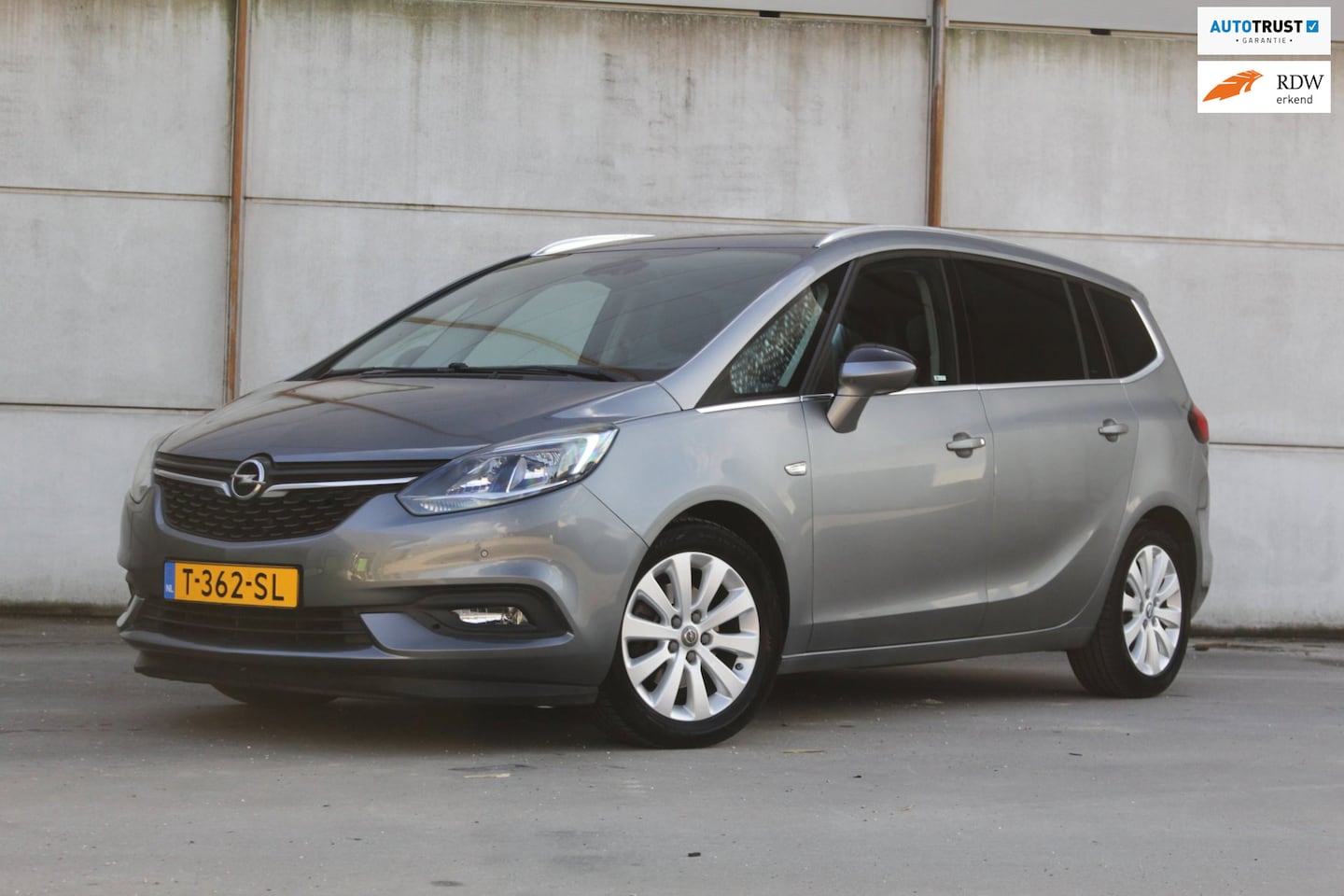 Opel Zafira Tourer - 1.4 Edition 7p. - 2017 model - trekhaak - navigatie - camera - AutoWereld.nl
