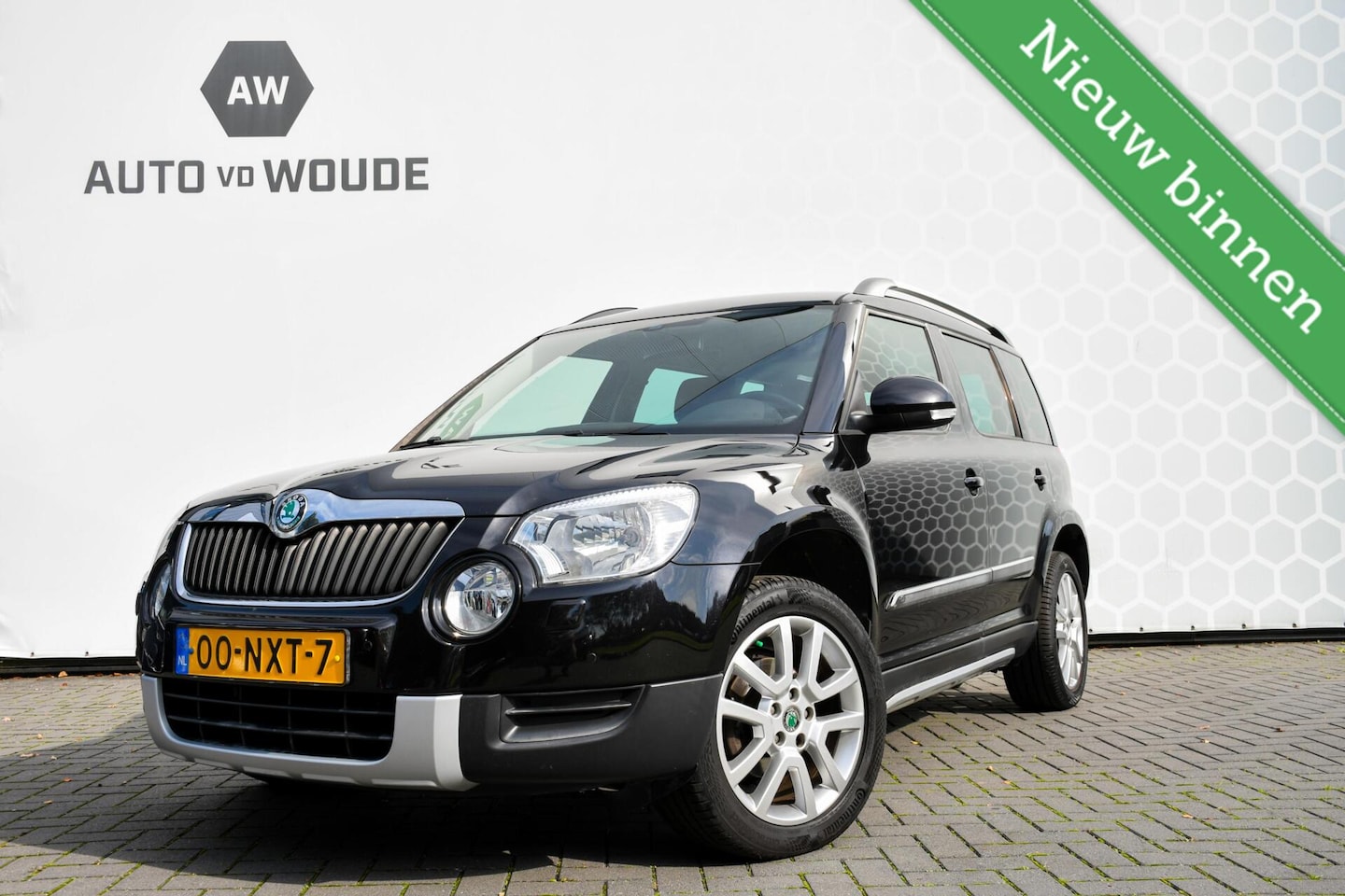 Skoda Yeti - 1.2 TSI Elegance Automaat Cruise Trekhaak PDC - AutoWereld.nl