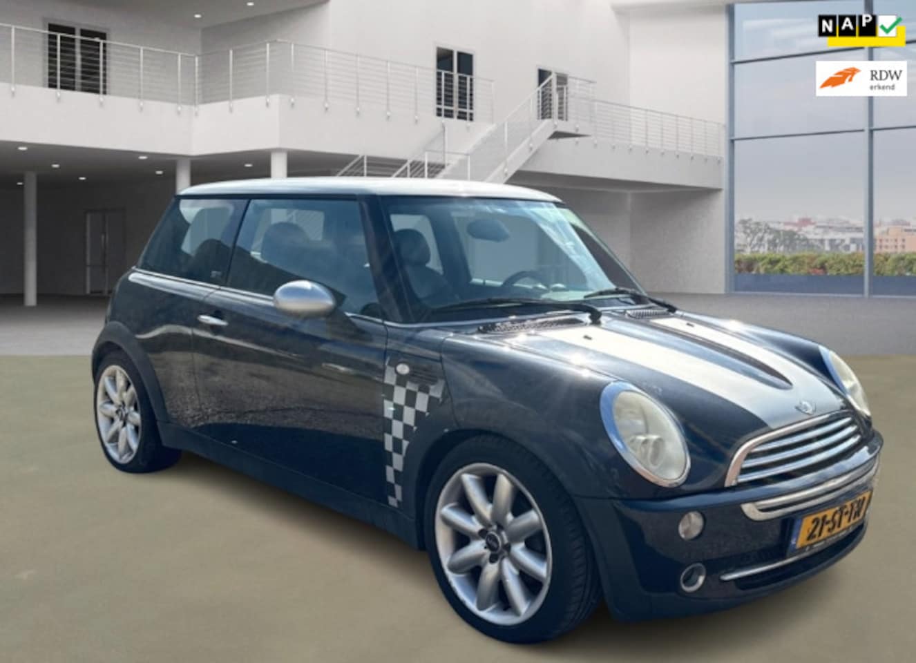 MINI 3-Deurs - 1.6 Cooper Checkmate - AutoWereld.nl