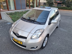 Toyota Yaris - 1.3 VVTi Executive , Opendak, keyless, 6 bak, Nap, Navigatie, PDC, Trekhaak, Cruise Control