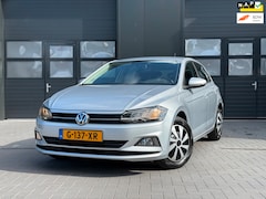 Volkswagen Polo - 1.0 MPI Comfortline | CarPlay