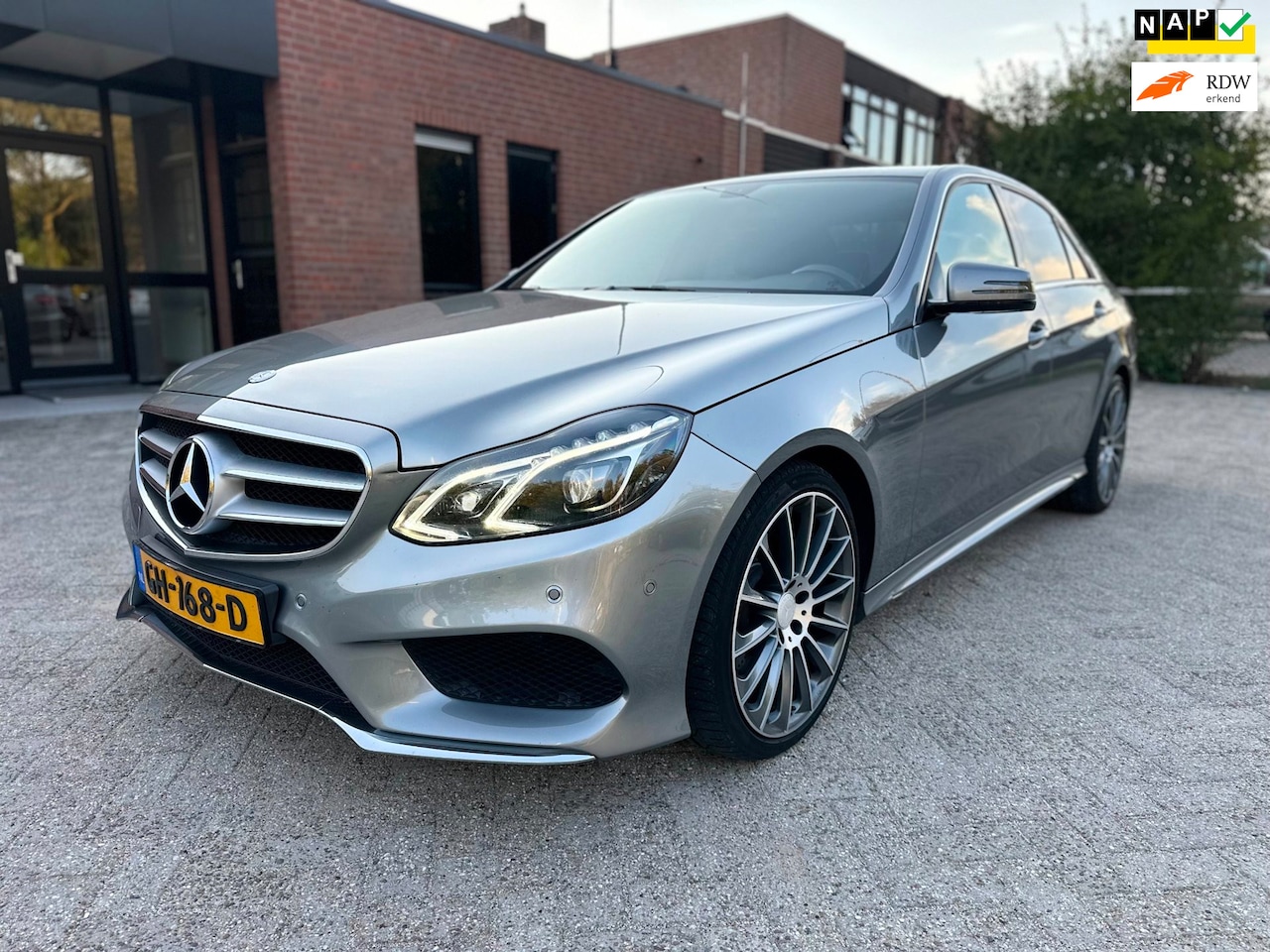 Mercedes-Benz E-klasse - 300 BlueTEC HYBRID 300 BlueTEC HYBRID, AMG Led, Org NL - AutoWereld.nl