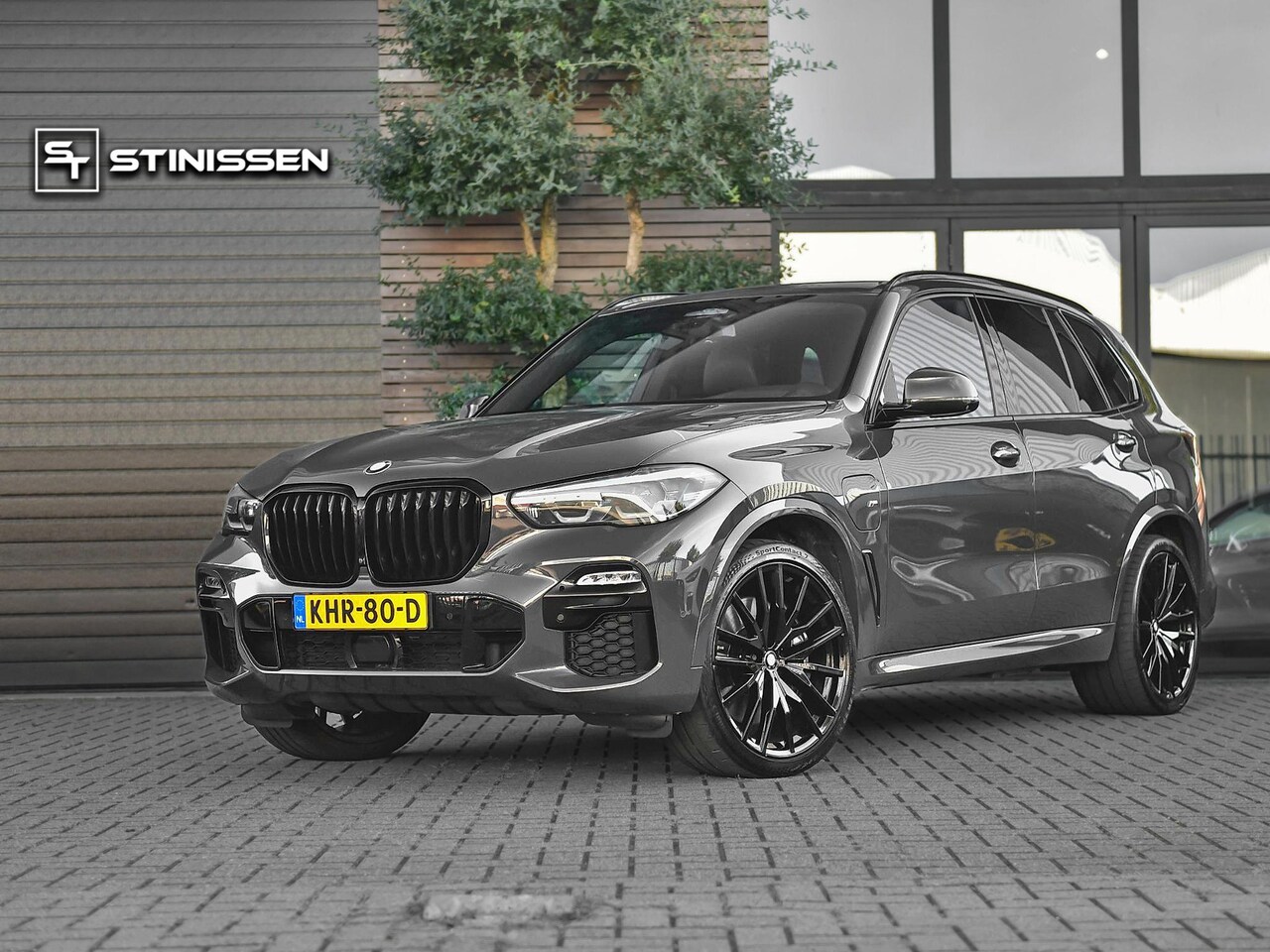 BMW X5 - xDrive45e High Executive M Sport Panorama H&K ACC 360 Camera Individual bekleding - AutoWereld.nl
